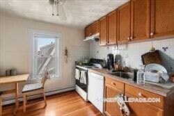 Foto del edificio - 741 Broadway