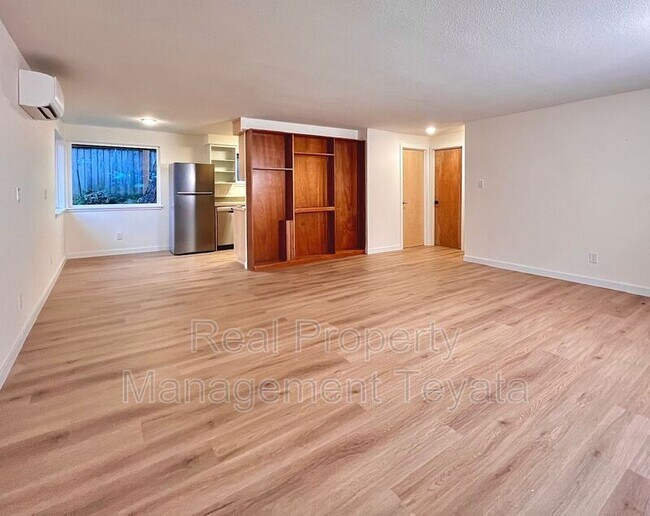 Foto del edificio - 908 Key St