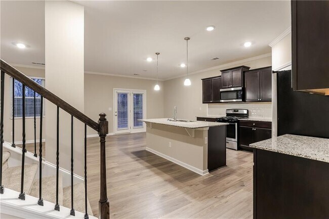 Foto del edificio - 143 Cool Creek Ct