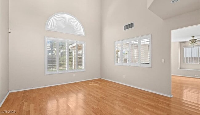 Building Photo - 1813 Navajo Lake Way