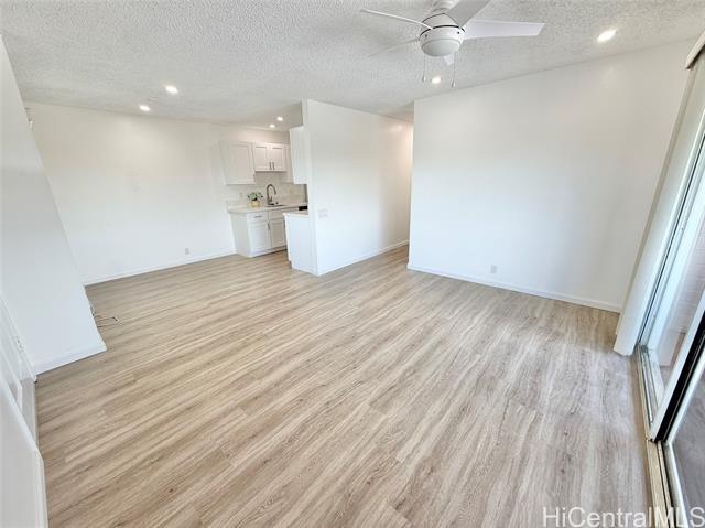 Building Photo - 91-1159-1159 Mikohu St