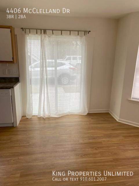 Building Photo - 4406 McClelland Dr