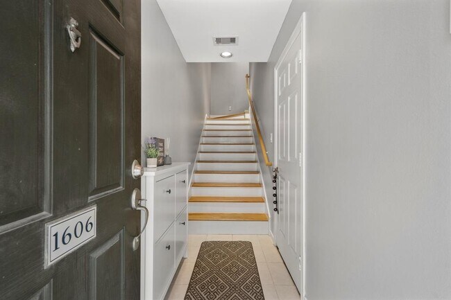 Foto del edificio - 3001 Murworth Dr