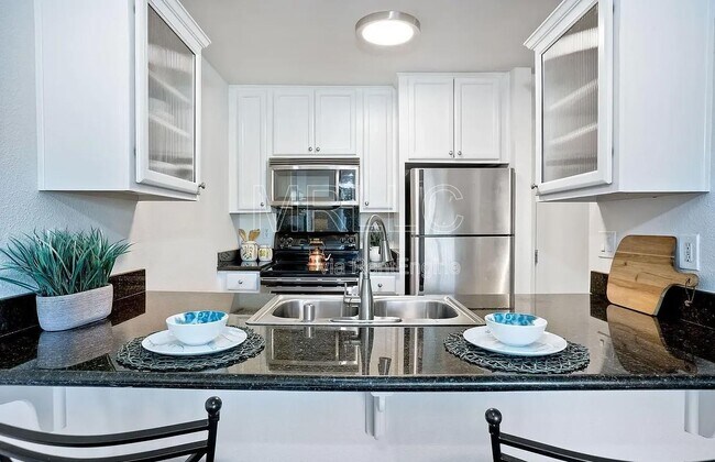 Foto del edificio - 4860 Rolando Ct