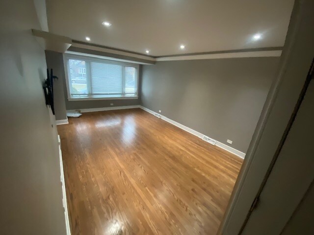 Building Photo - 5908 W 63rd Pl