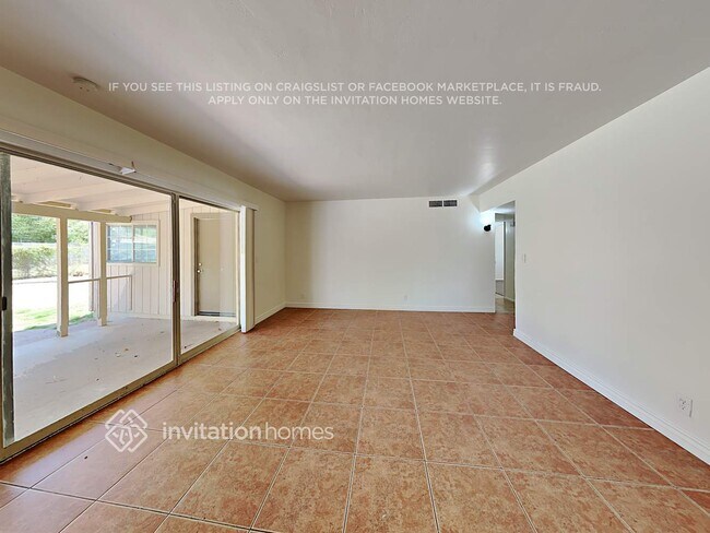 Foto del edificio - 1448 E 2nd St