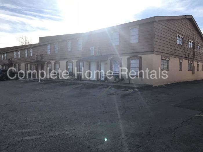 Primary Photo - 5800 NW 34th St