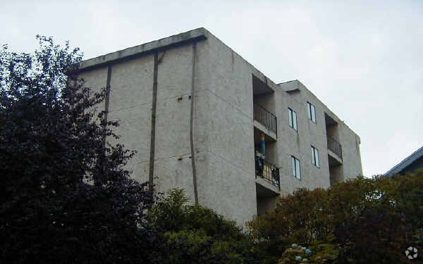 Primary - Hamilton Apartments