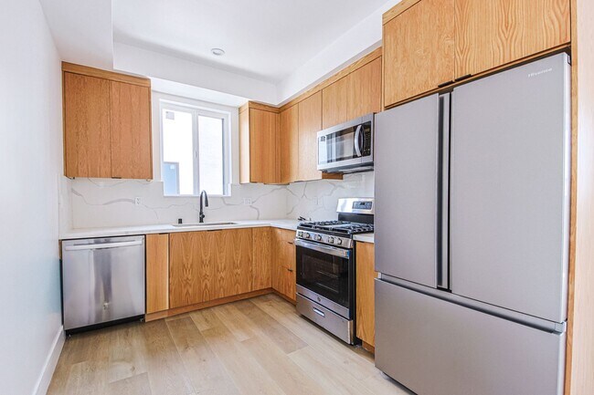 Foto del edificio - 2522 Cloverdale Ave