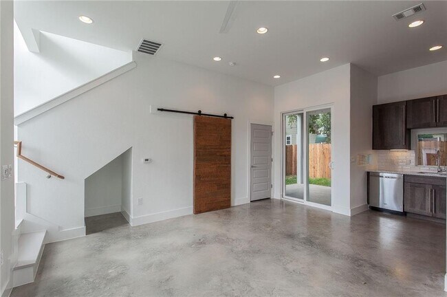 Building Photo - 6002 Camino Real