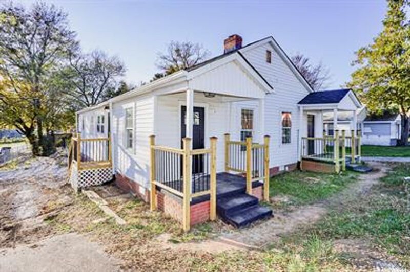 Primary Photo - 201 N Washington Ave