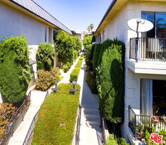 11835 Dorothy St Unit 2 Los Angeles Ca 90049 Apartment For Rent Building Photo 11835 Dorothy St