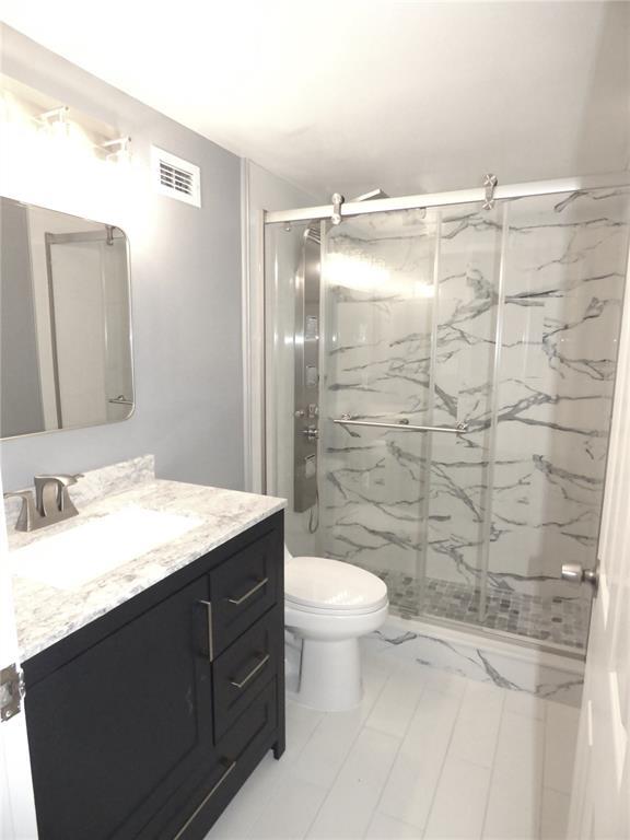 Foto del edificio - 3725 S Ocean Dr
