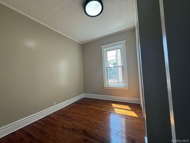 Foto del edificio - 2849 Harrington Ave