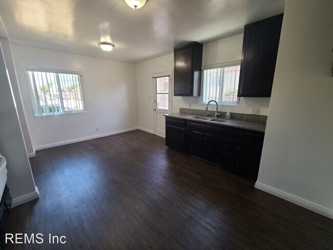 Foto del edificio - 3 br, 2 bath House - 1441 Bay View Ave