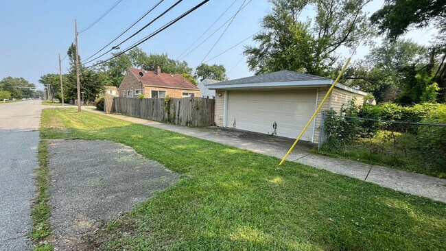 Foto del edificio - 11755 Berwyn Ave