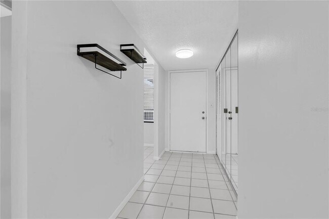 Building Photo - 9495 Blind Pass Rd