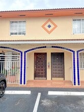 Building Photo - 2220 W 74th St