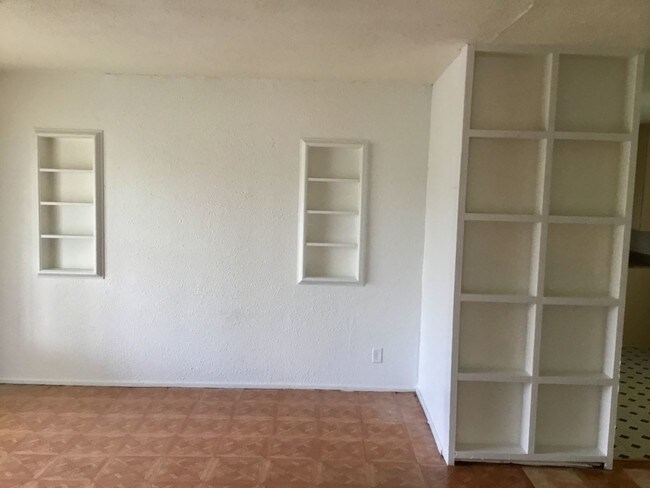 Foto del edificio - 2 br, 1 bath House - 1931 NE 27th St.