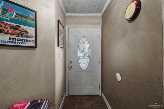 Building Photo - 13 Roosevelt St