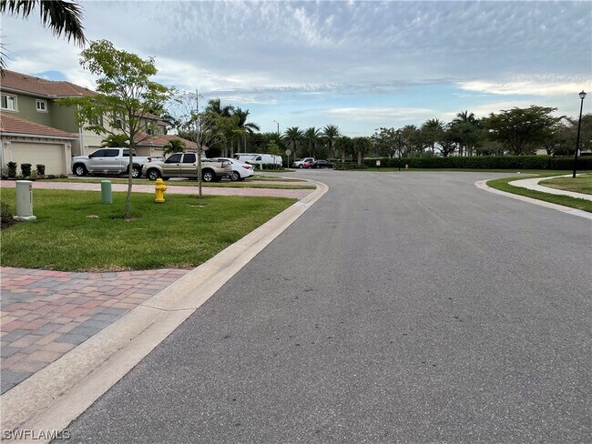 Foto del edificio - 3769 Crofton Court