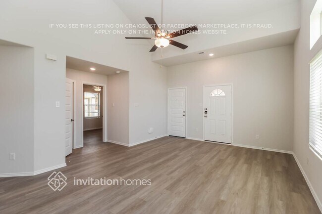 Building Photo - 25006 Aconite Ln