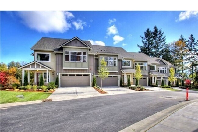 Foto del edificio - Spacious 4 bed Townhome in Central location in Sammamish