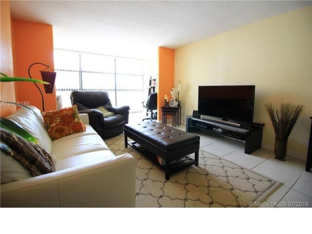 Foto del edificio - 600 Parkview Dr