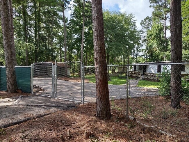 Building Photo - 17307 McIntosh Cir