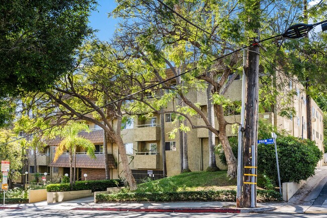 Foto del edificio - 1011 N Palm Ave