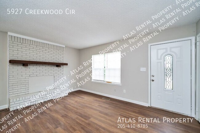 Foto del edificio - 5927 Creekwood Cir Irondale, AL 35210