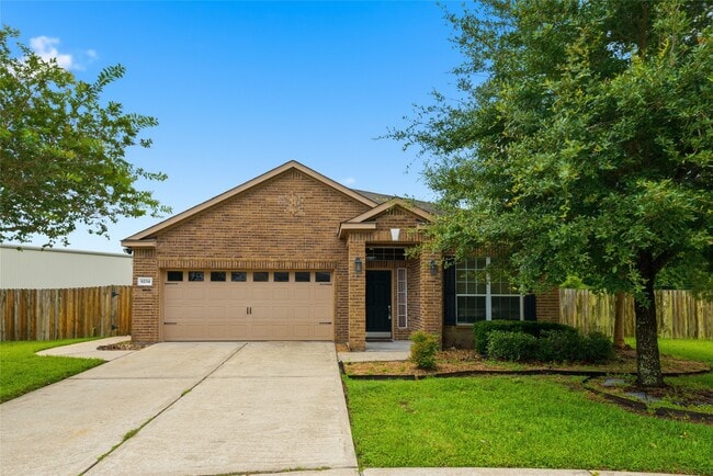 Building Photo - 8234 Hall View Dr