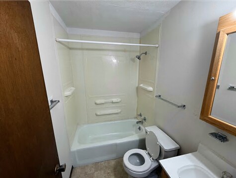 Foto del edificio - 630 S Governor St