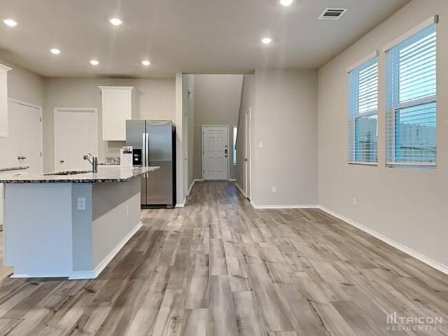 Building Photo - 3504 Gooseneck LN
