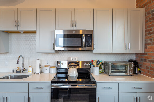 2BR, 1BA - The Residences - The Residences at The Franco