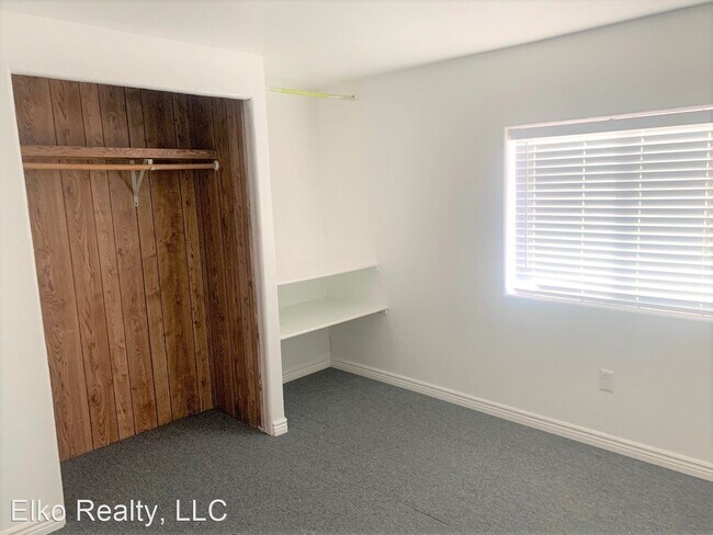 Building Photo - 2 br, 2 bath House - 570 Brent Drive