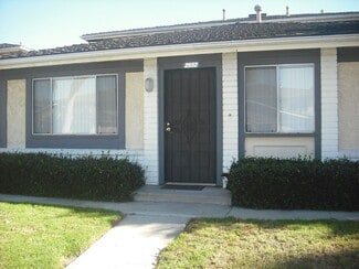 Building Photo - 2552 Sextant Ave