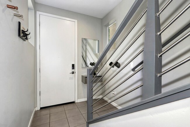 Foto del edificio - 428 Midstream Ln