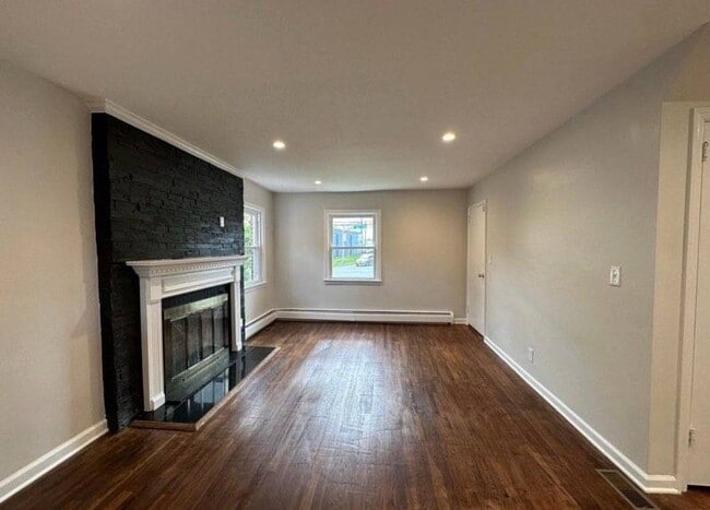 Foto del edificio - 32 Hazel St