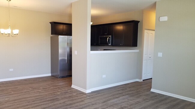 Foto del edificio - Chestnut - 2Br/2Ba Rental Home - First Flo...