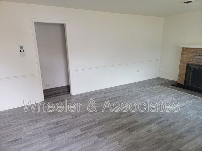 Building Photo - 1415 23rd St
