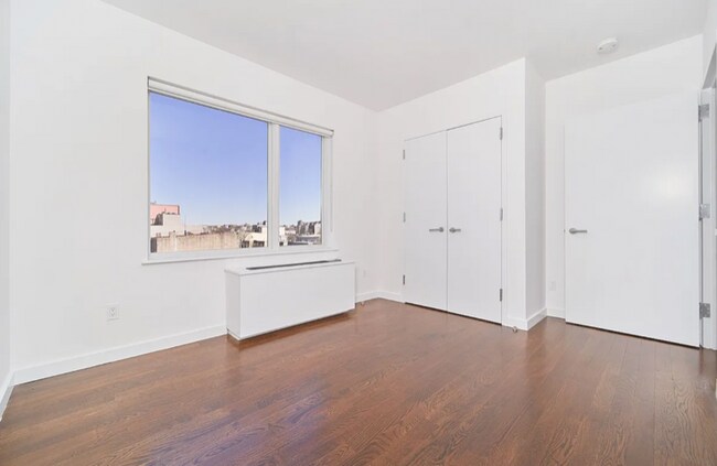 Building Photo - 1211 DeKalb Ave