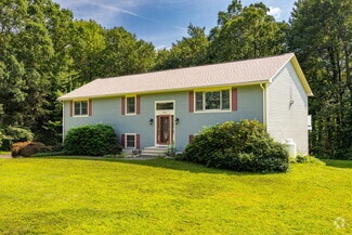 Building Photo - 84 Eastwood Dr