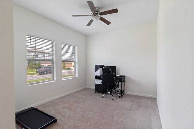 Foto del edificio - 35524 Eastbrook Ave