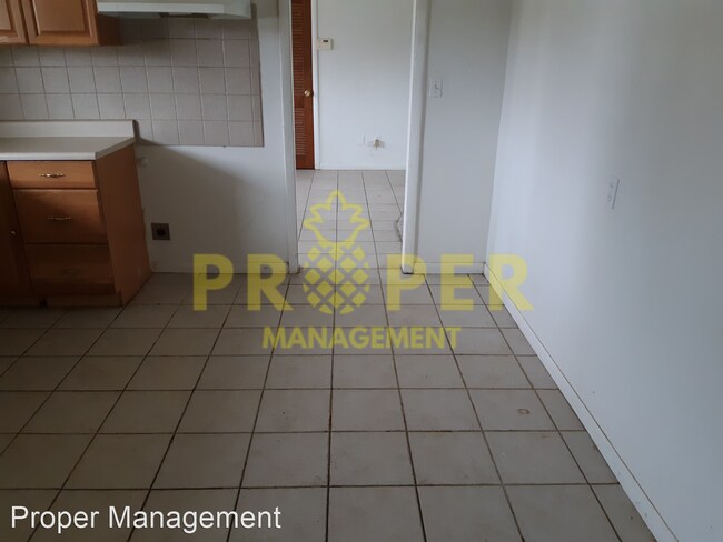 Foto del edificio - 3 br, 1.5 bath House - 828 Macmillan Dr