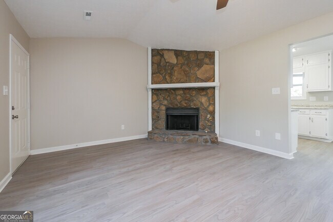 Building Photo - 108 Christopher Pl