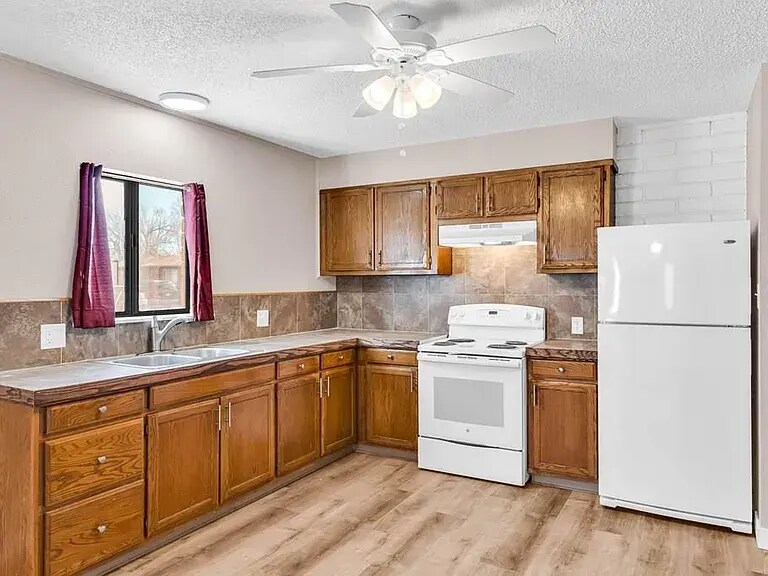 Foto principal - 610 N Orchard Ave
