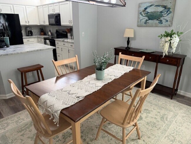 Foto del edificio - Welcome to Suncity 55+ Community