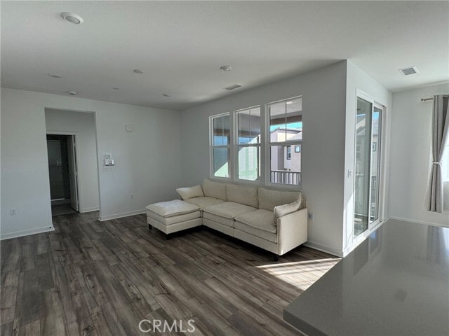 Building Photo - 12962 Lassen Dr