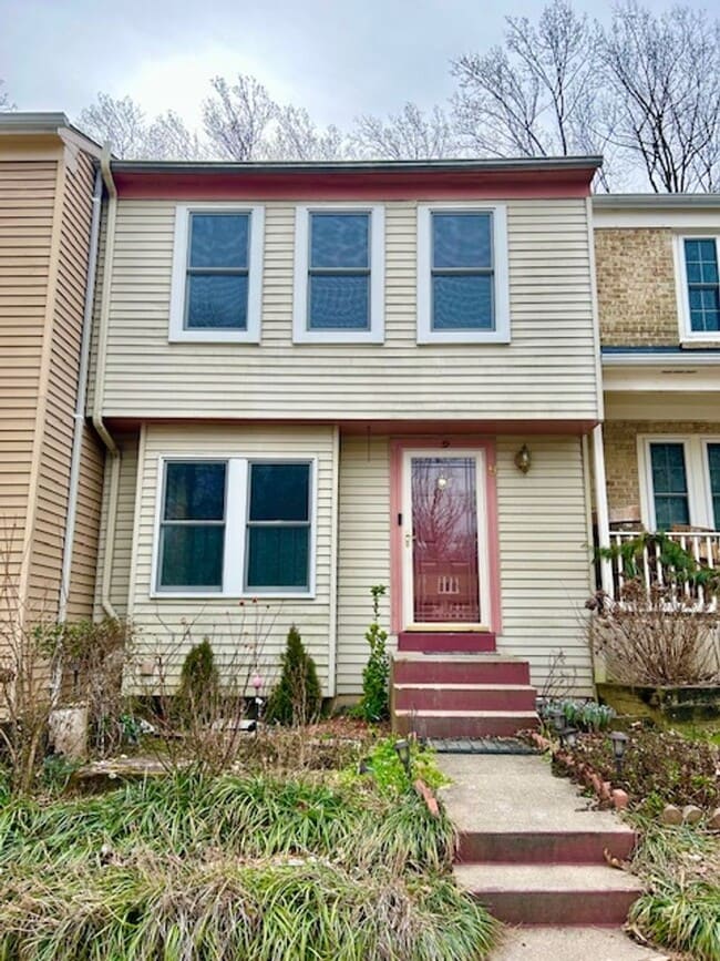 Photo - 9 Long Green Ct House